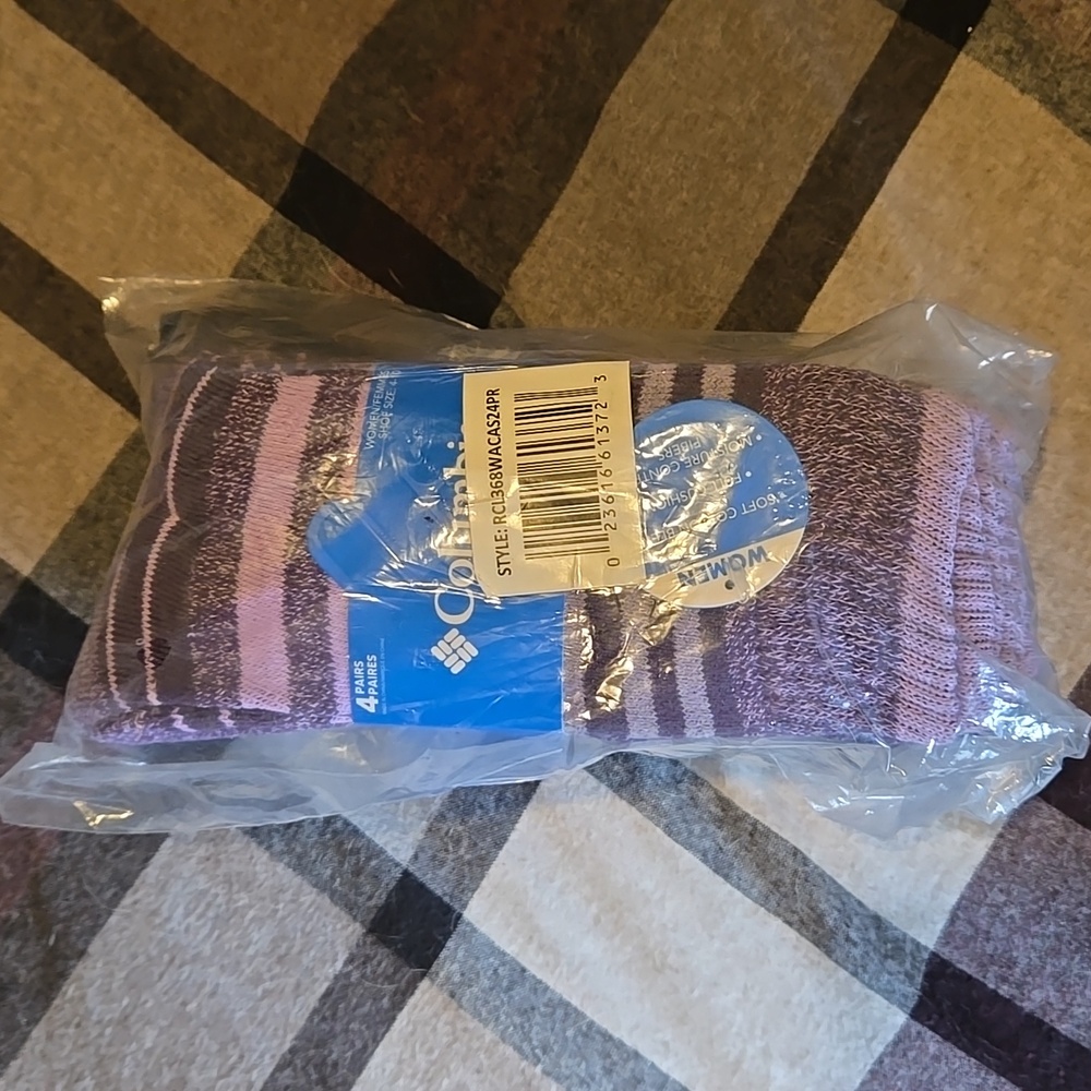 Columbia crew socks